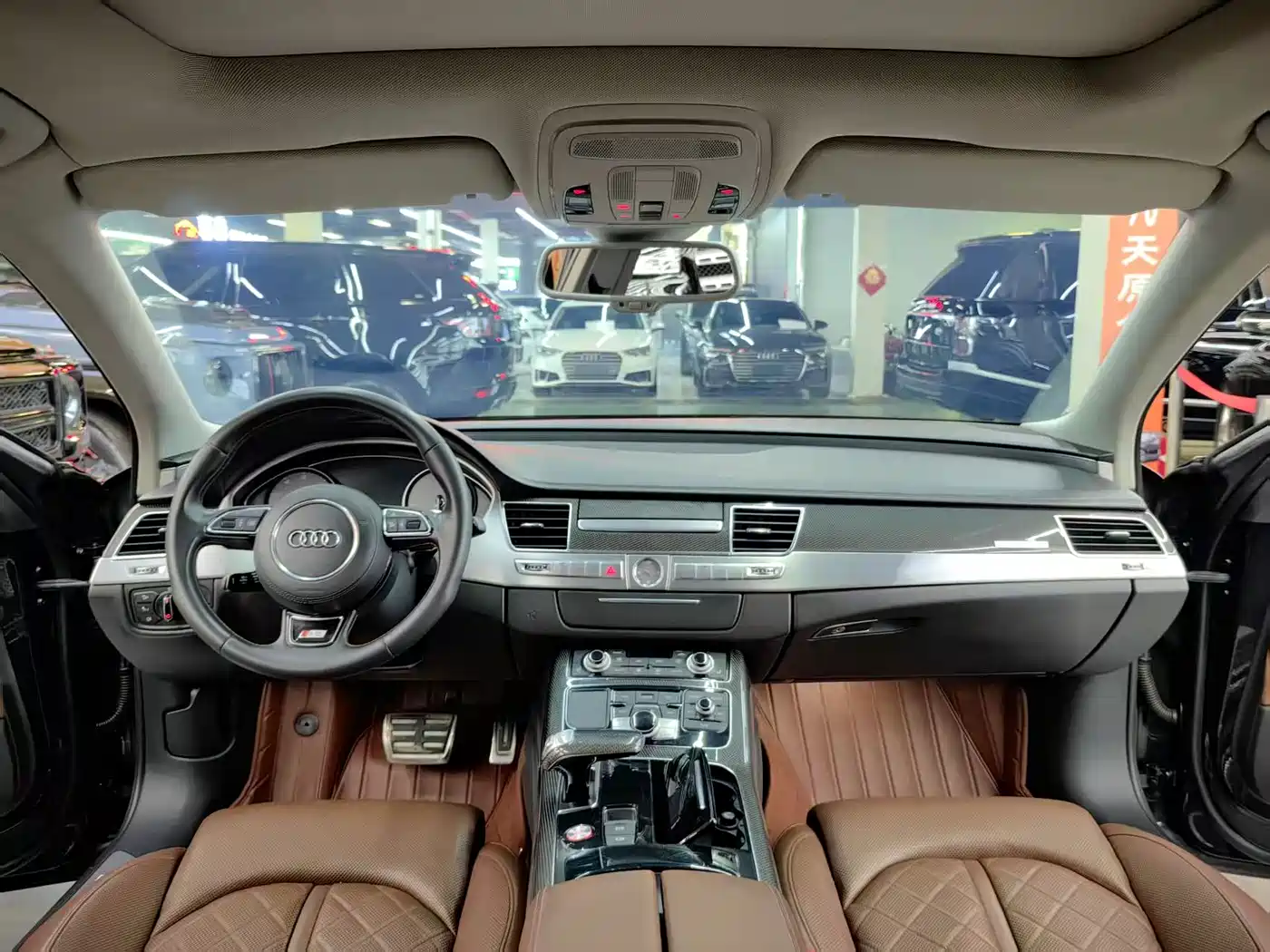 Audi S8 2014 S8 4.0TFSI quattro фото 5