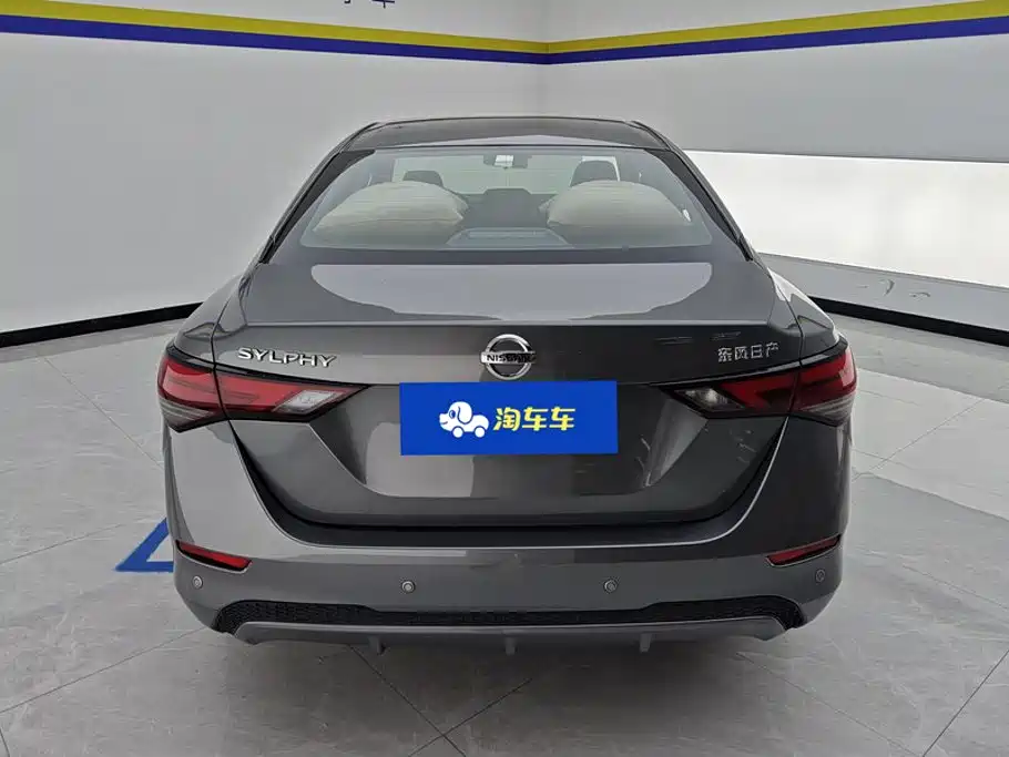Nissan SYLPHY, миниатюра 4