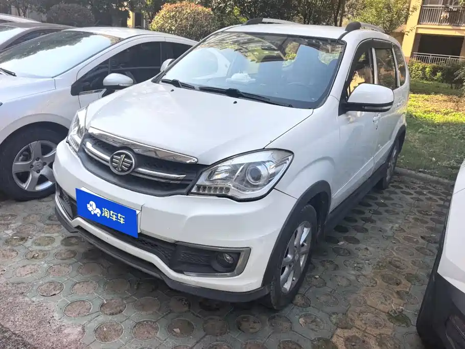 FAW Senya S80 2017 2015 1.5L Manual 7-Seater Urban Edition