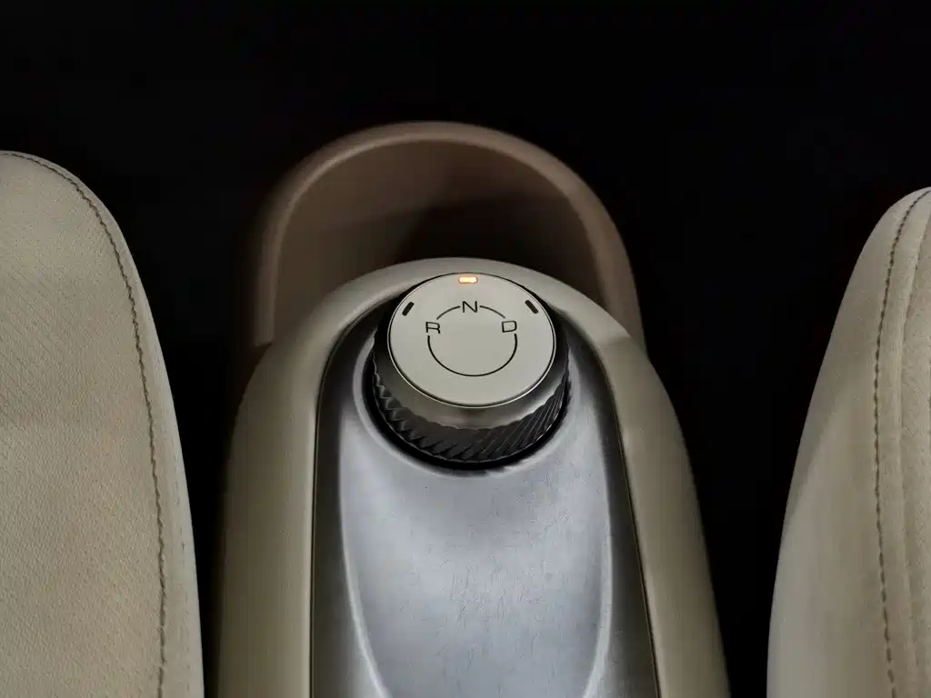 Wuling Motors Hongguang MINIEV 2026 2025 4-Door Advanced