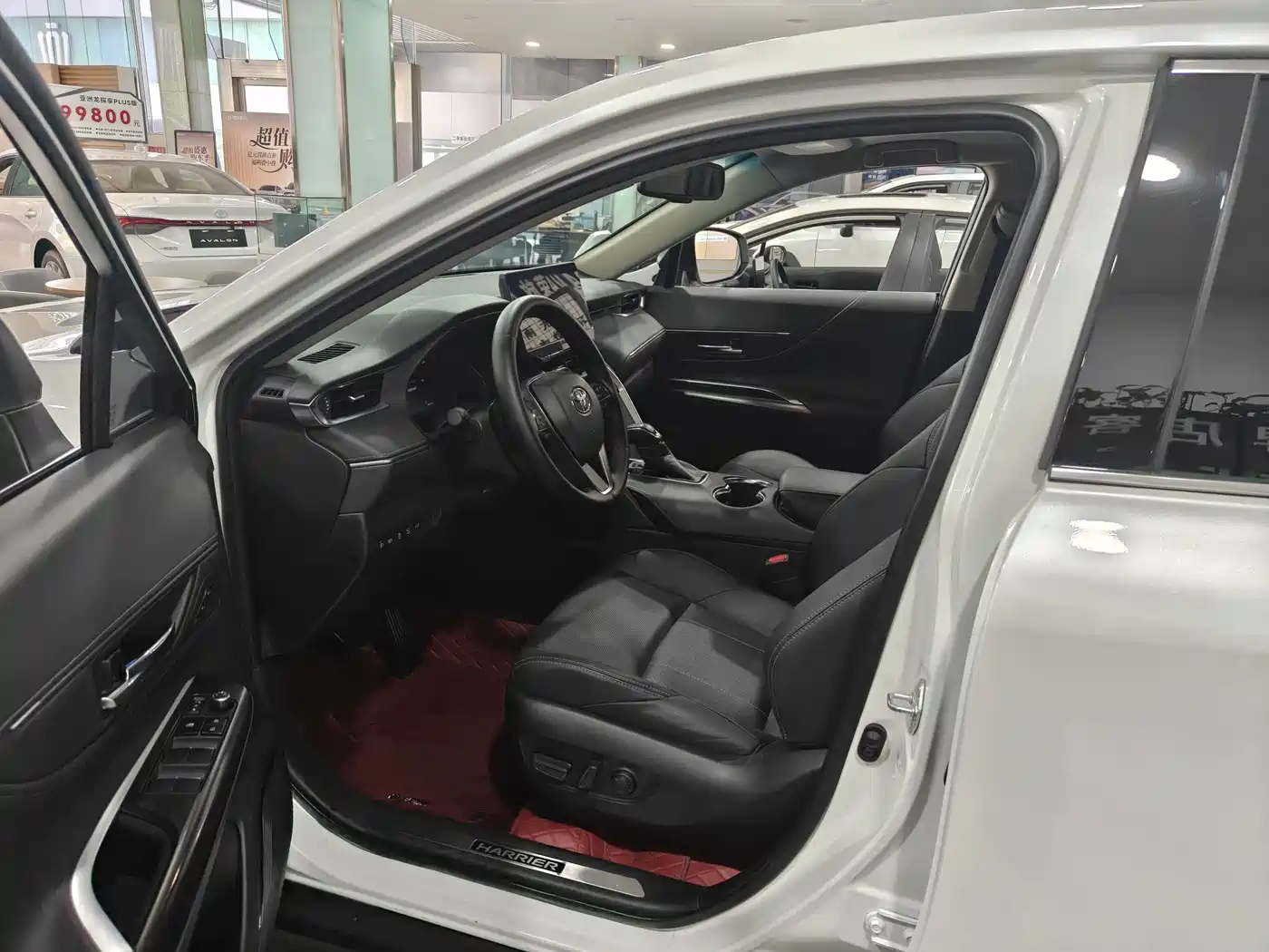 Toyota Lingfang HARRIER 2022 2.0L CVT 2WD Premium Edition фото 19