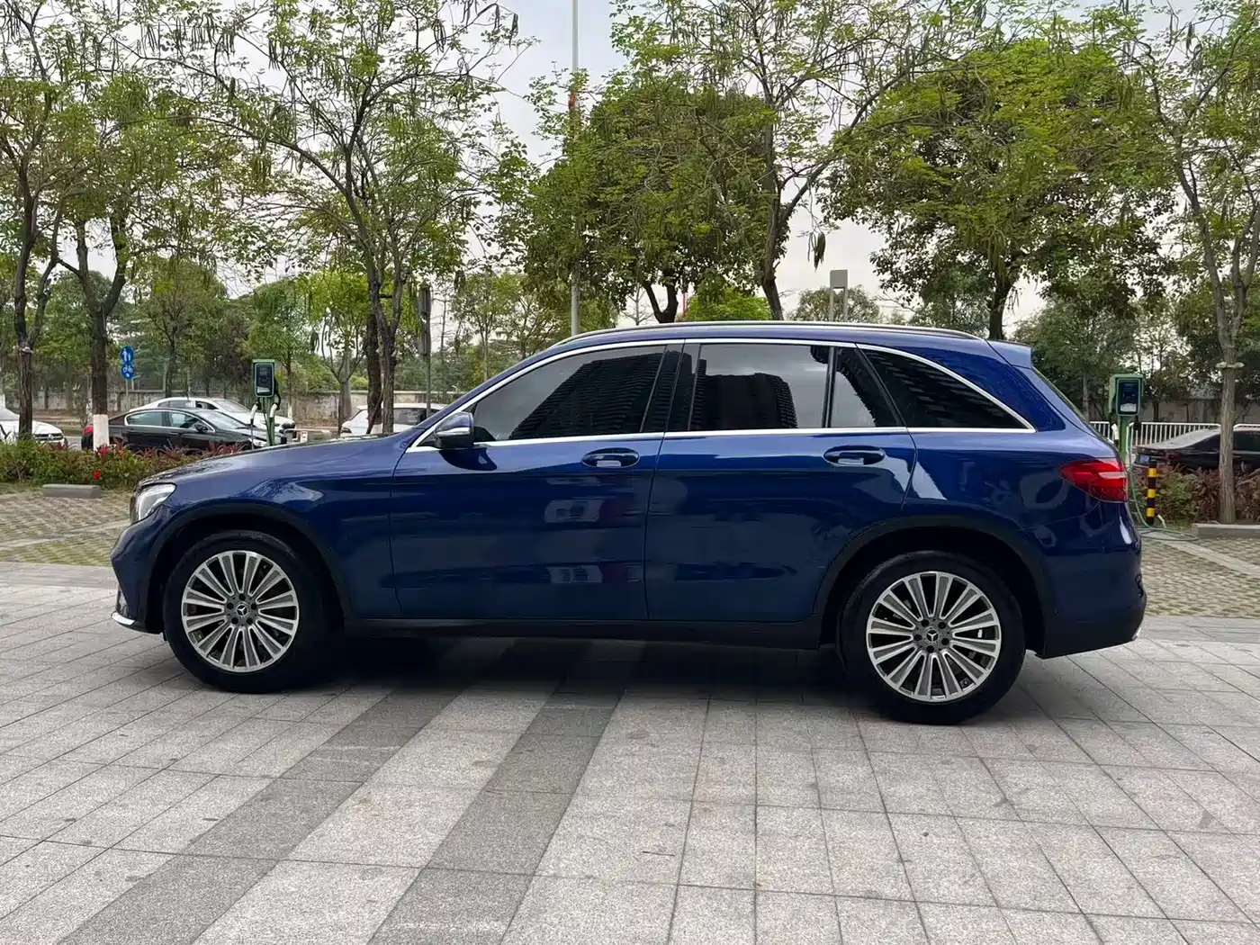 Mercedes-Benz GLC 2017 GLC 260 4MATIC Dynamic фото 12
