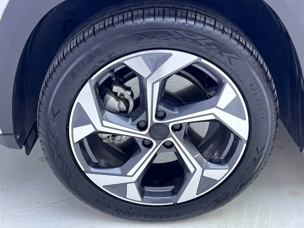 GEELY AUTOMOBILE BOYUE L