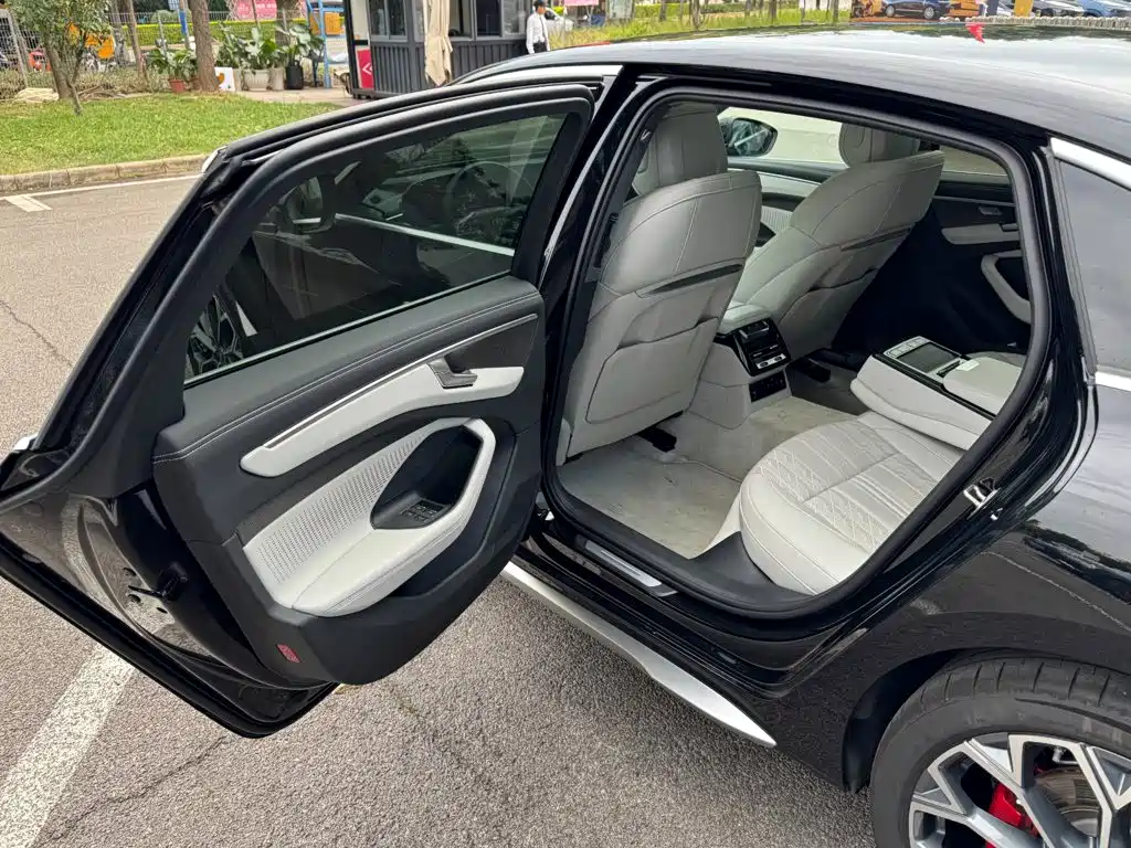 Audi A6L 2026 2026 Model 2.0T High Power Sport Edition