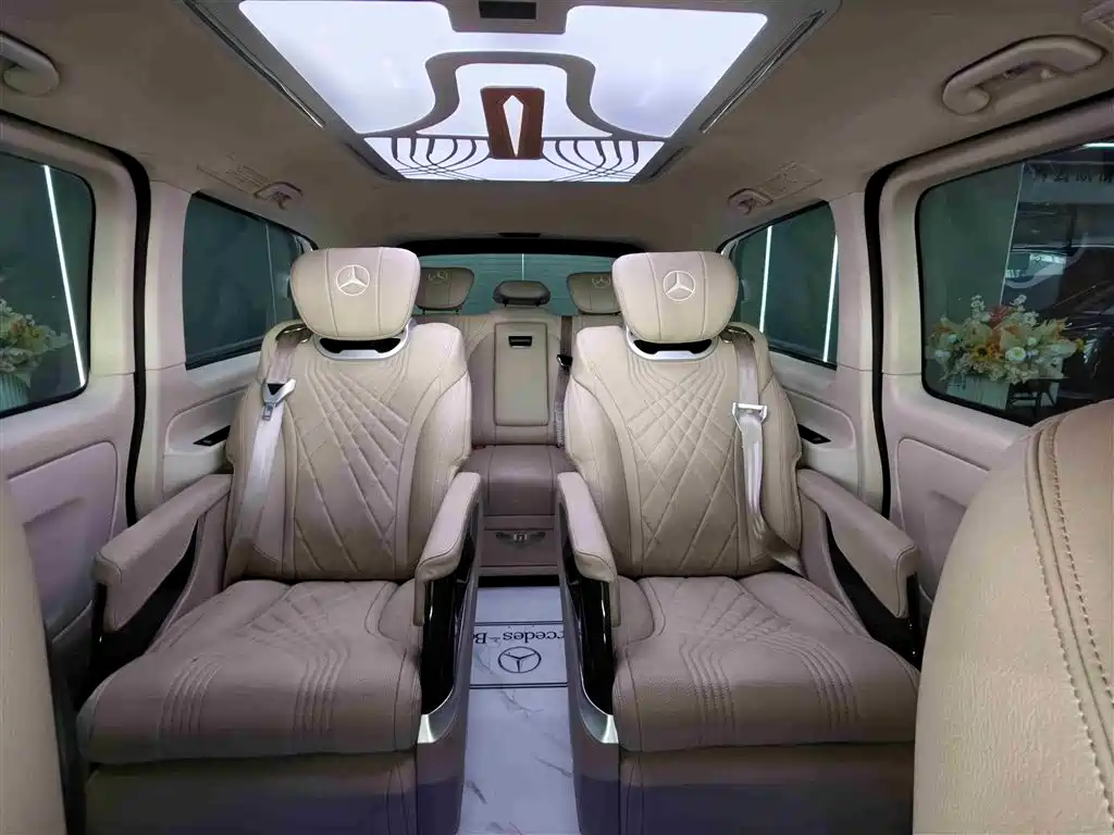Mercedes-Benz Vito 2021 2.0T Business Edition 7-seater фото 9