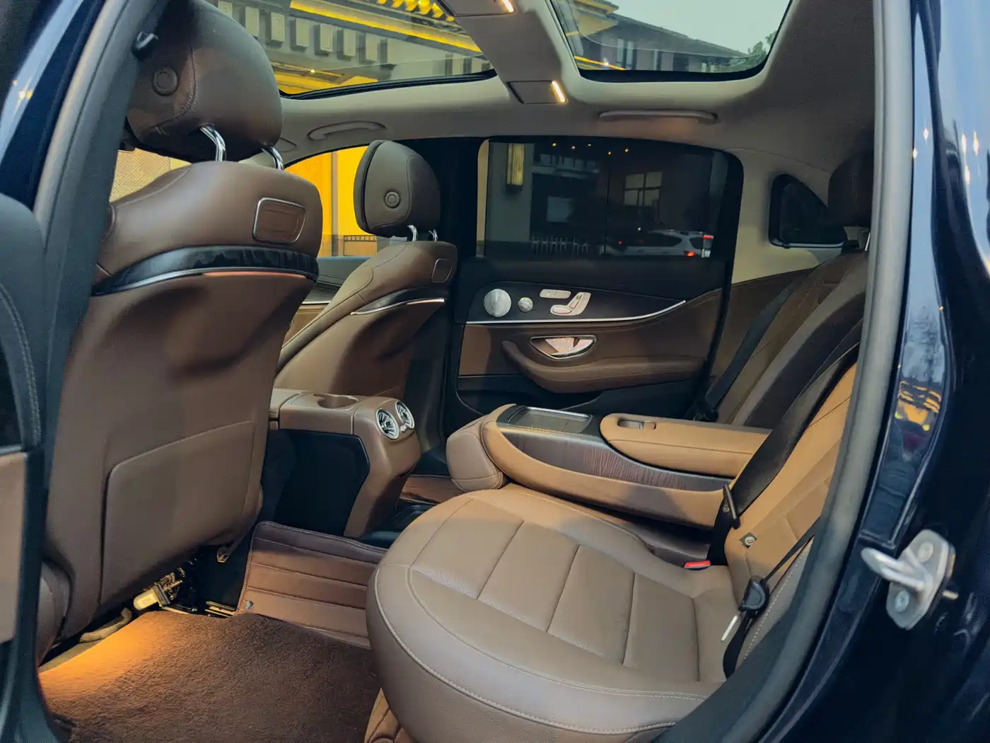 Mercedes-Benz E-Class 2019 Facelift E 300 L Sport Luxury фото 4