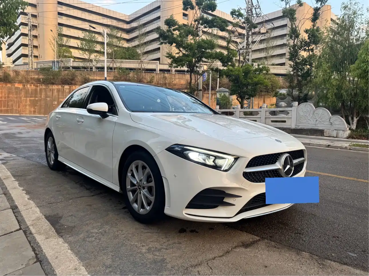 MERCEDES-BENZ CLASS A