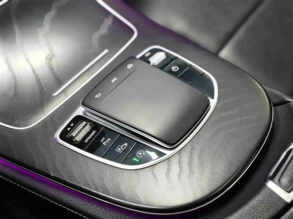Mercedes-Benz E-Class 2019 E 300 L Sport Fashion фото 17