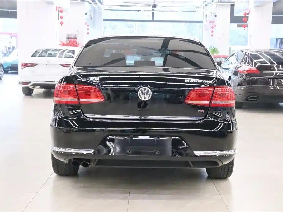 Volkswagen Magotan 2015 Facelift 1.8TSI Luxury фото 4