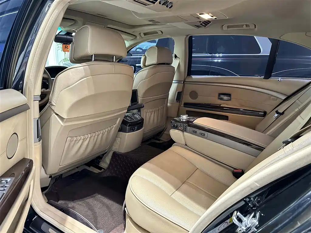 BMW 7 Series 2007 2005 Model 740Li
