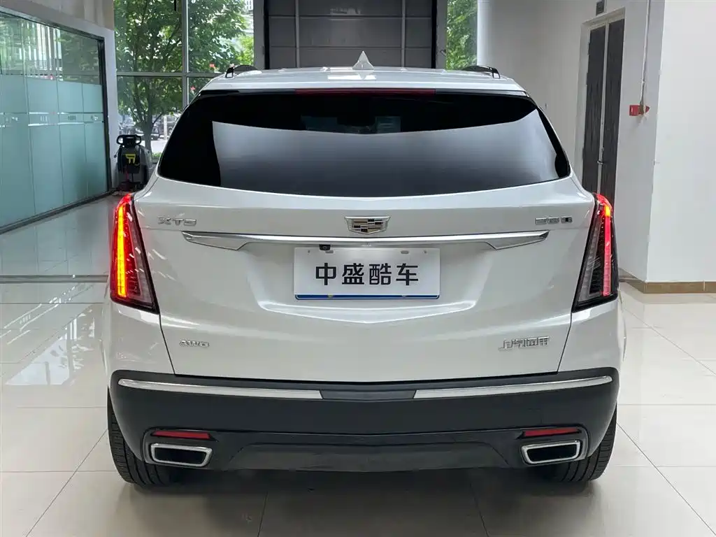 CADILLAC XT5