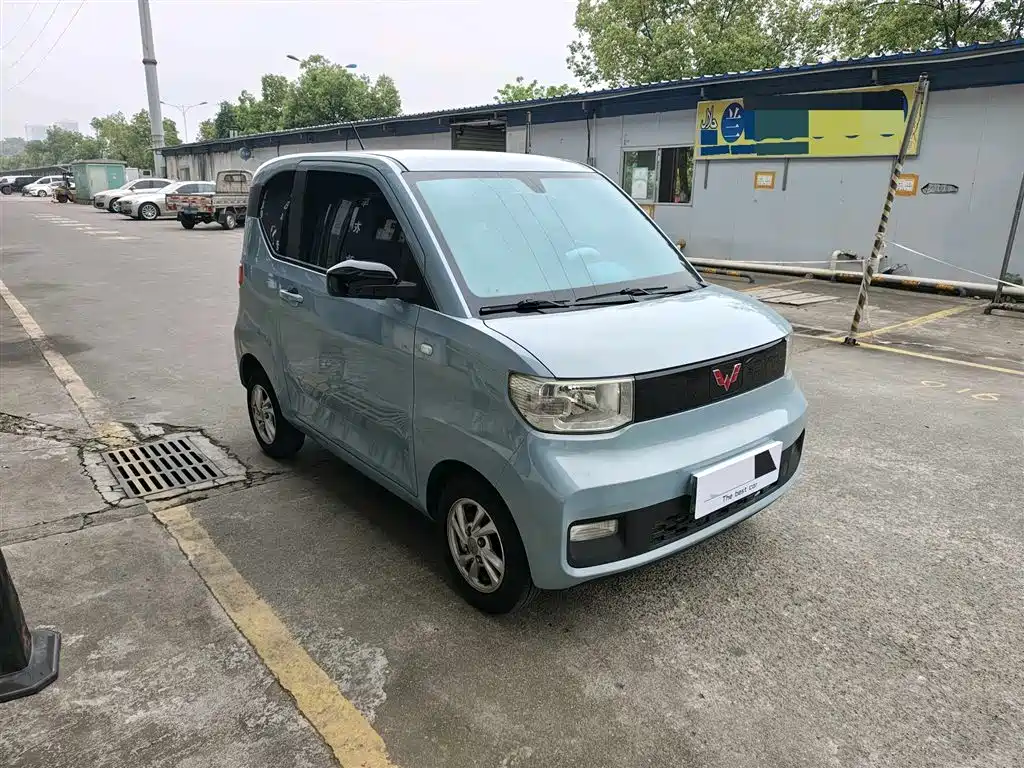 WULING AUTOMOBILE HONGGUANG MINIEV