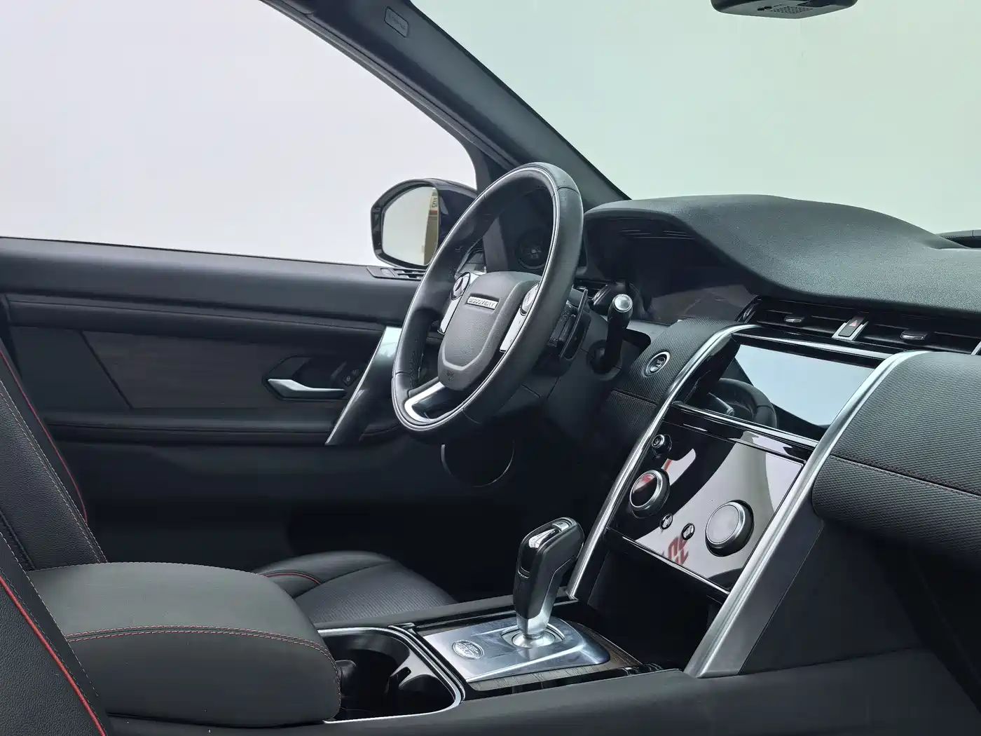 LAND ROVER DISCOVER SPORTS