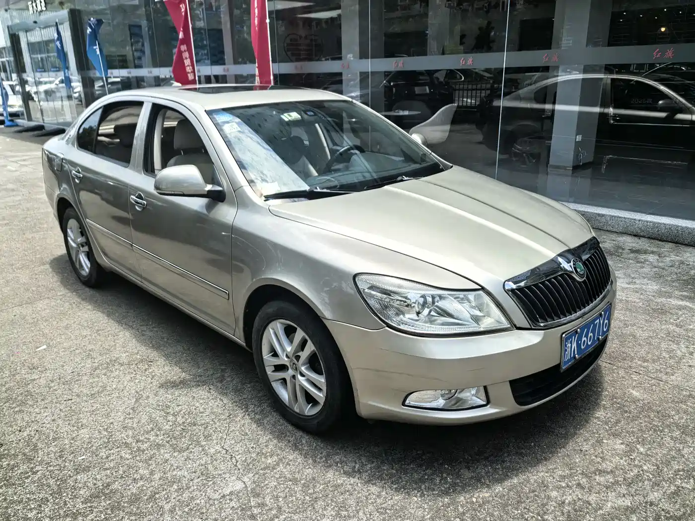 Škoda Octavia 2013 1.6L Automatic Prestige Edition фото 3