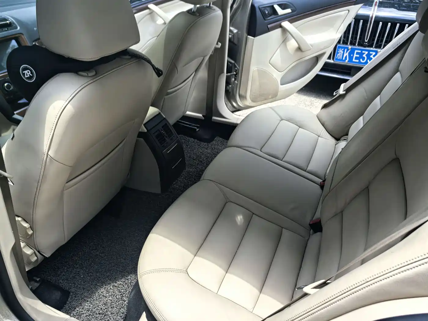 Škoda Octavia 2013 1.6L Automatic Prestige Edition фото 9