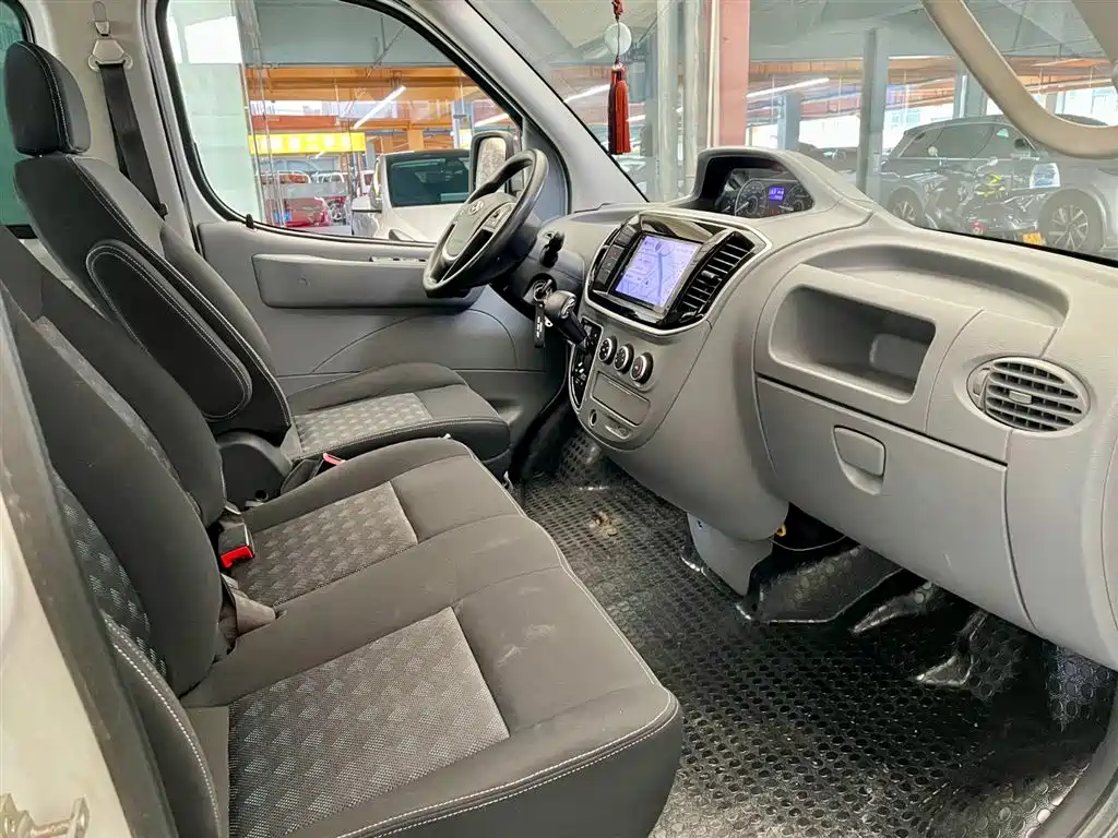 SAIC MAXUS XINTU V80