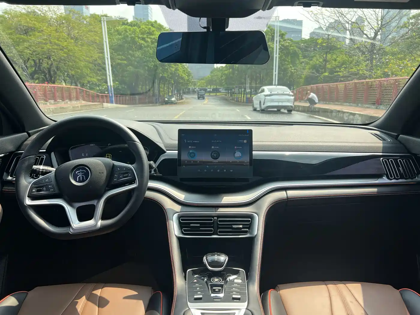 BYD Song PLUS 2020 1.5T Automatic Flagship фото 11