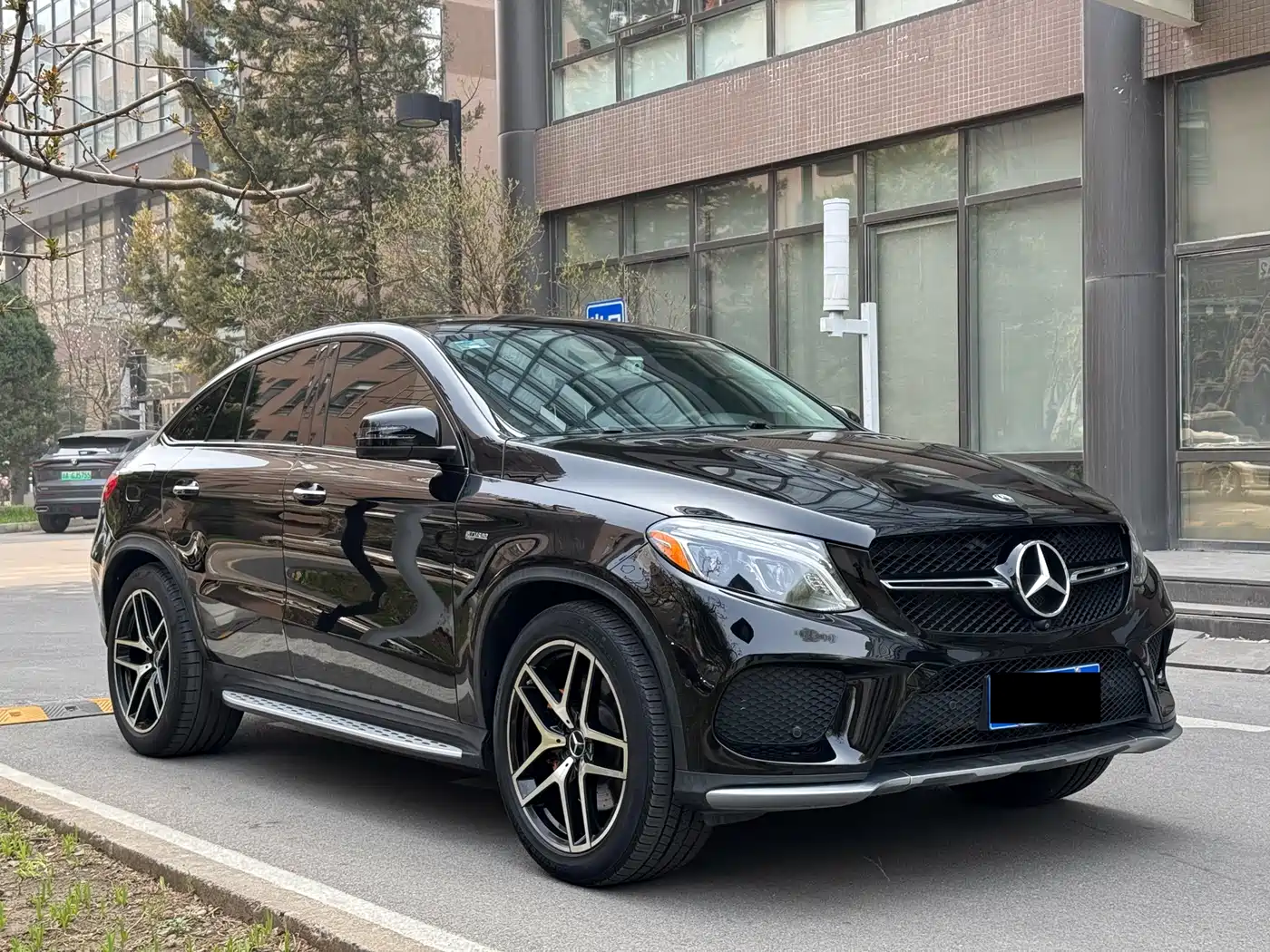 MERCEDES-BENZ GLE COUPE AMG