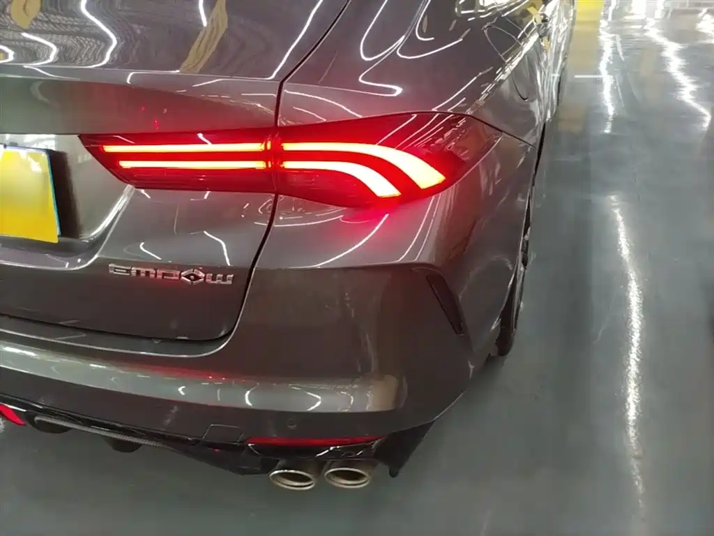 GAC Trumpchi Trumpchi Emkoo 2023 270T DCT J16 Edition фото 8