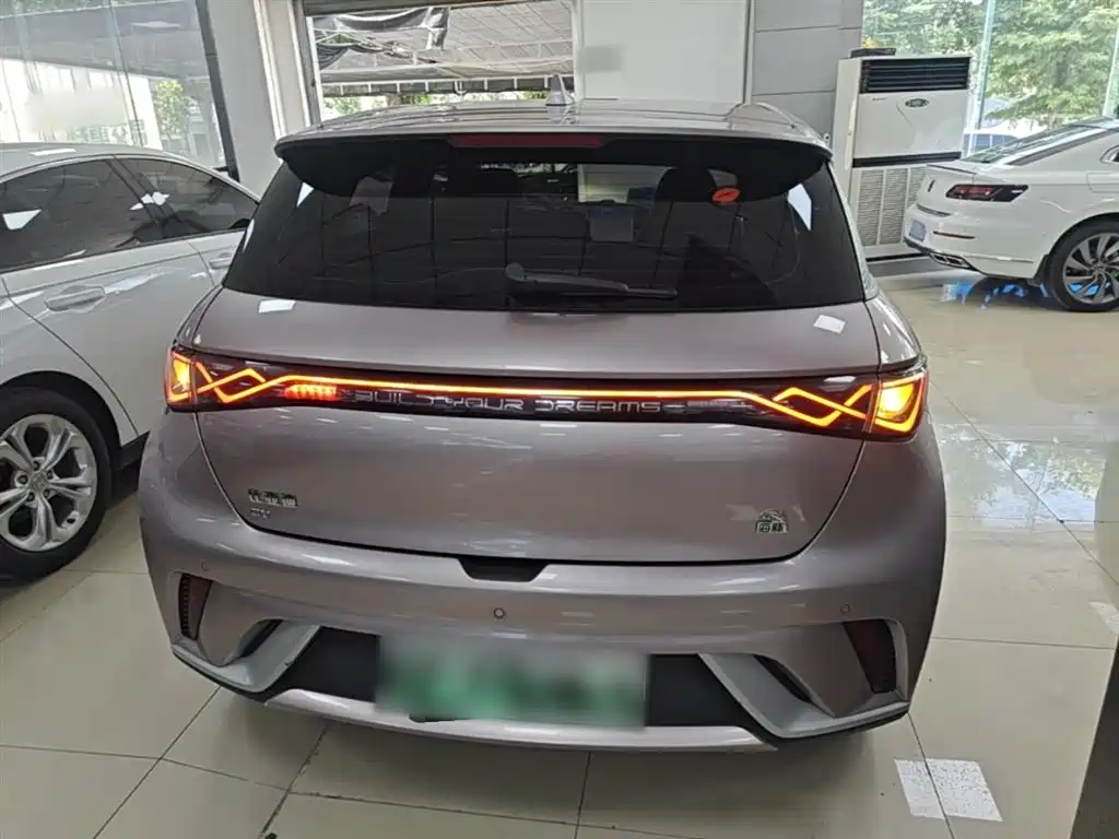 BYD Dolphin 2023 420km Fashion Edition фото 6
