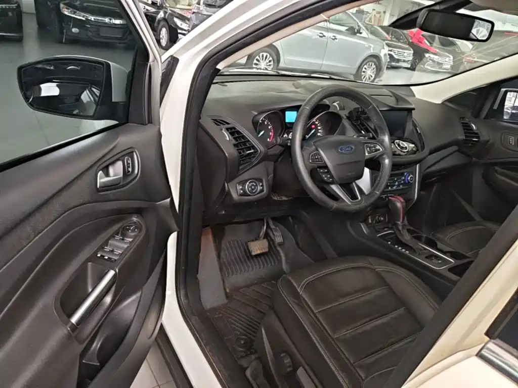Ford Kuga 2017 2017 EcoBoost 180 2WD Tiger Leap