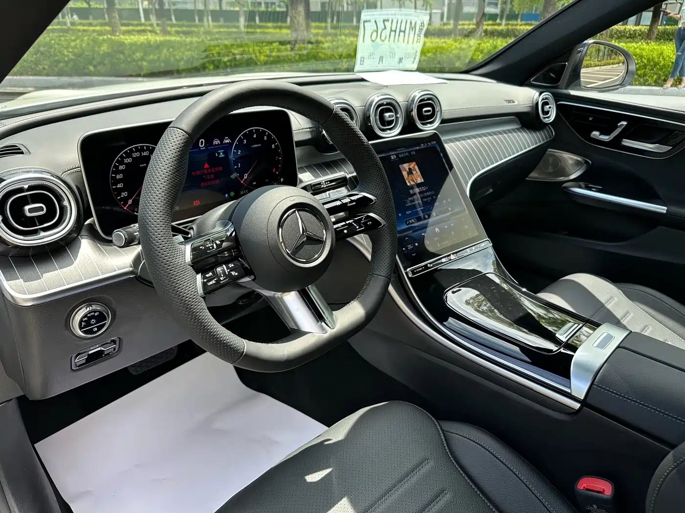 Mercedes-Benz C-Class 2024 C 260 L Night Edition Sport фото 6