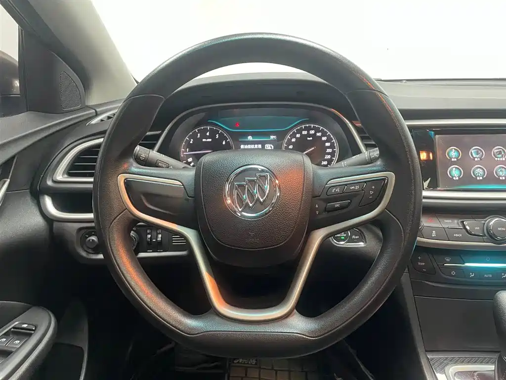 Buick Excelle 2017 15N Automatic Luxury фото 15