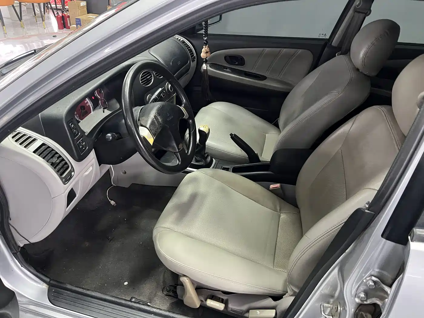Mitsubishi Lancer 2012 1.6L Manual Comfort SEi фото 12