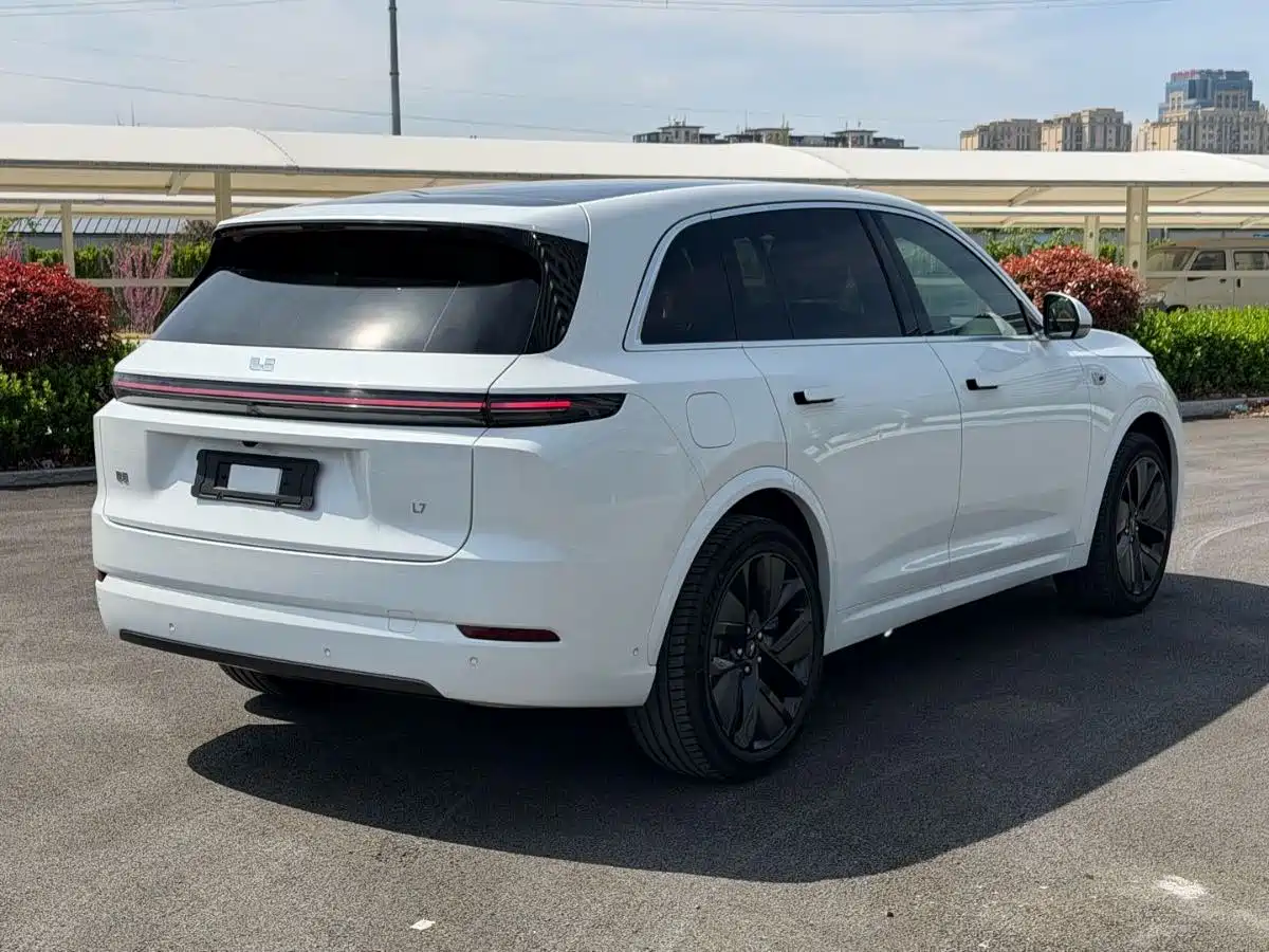 Li Auto IDEAL L7