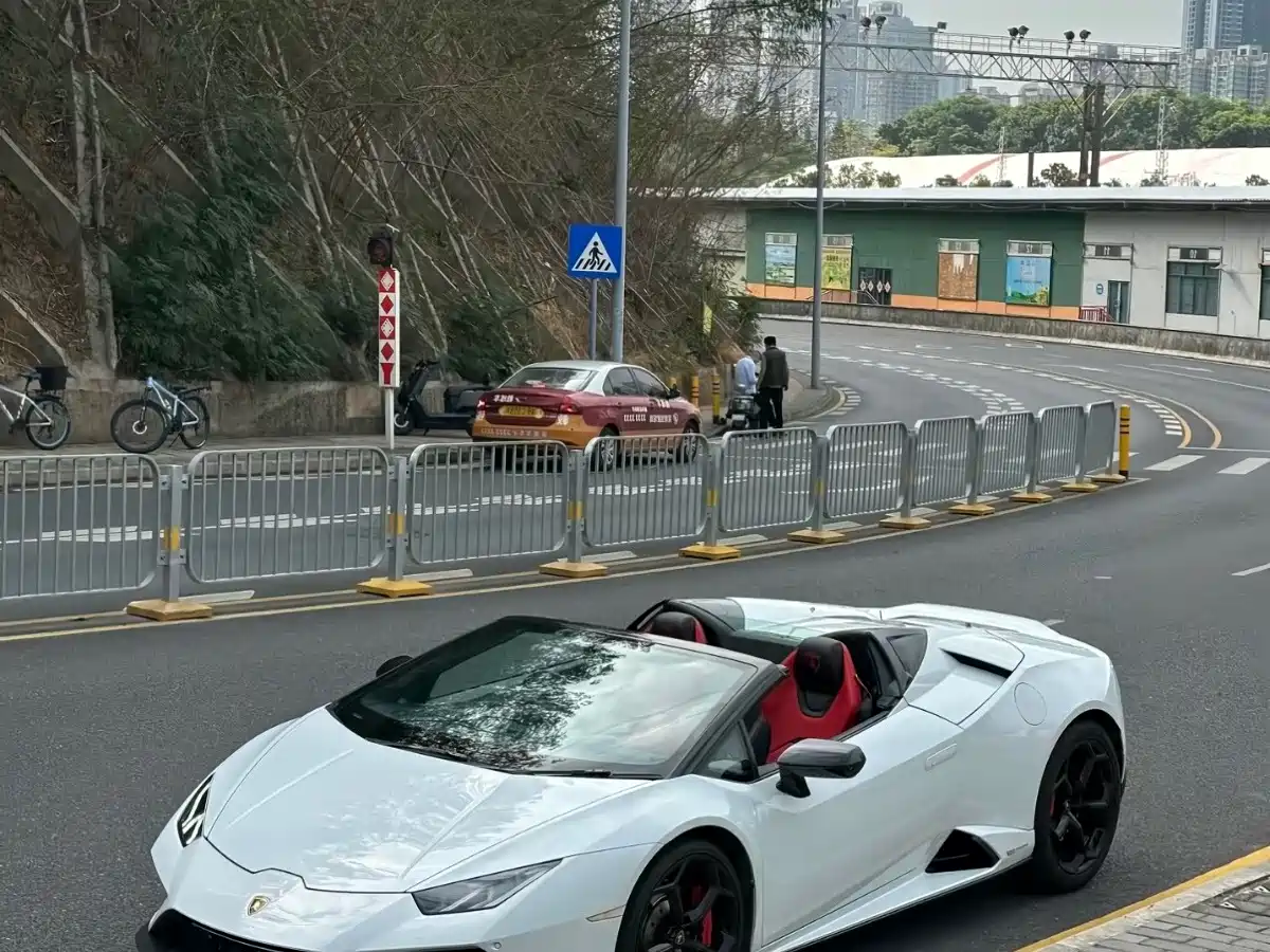 Lamborghini Huracán 2019 — пригон из Китая