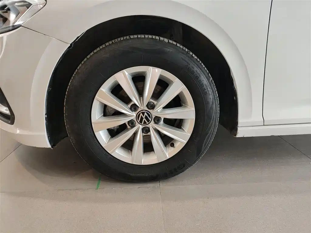 Volkswagen Lavida 2024 Model 1.5L Automatic Delight Edition фото 25