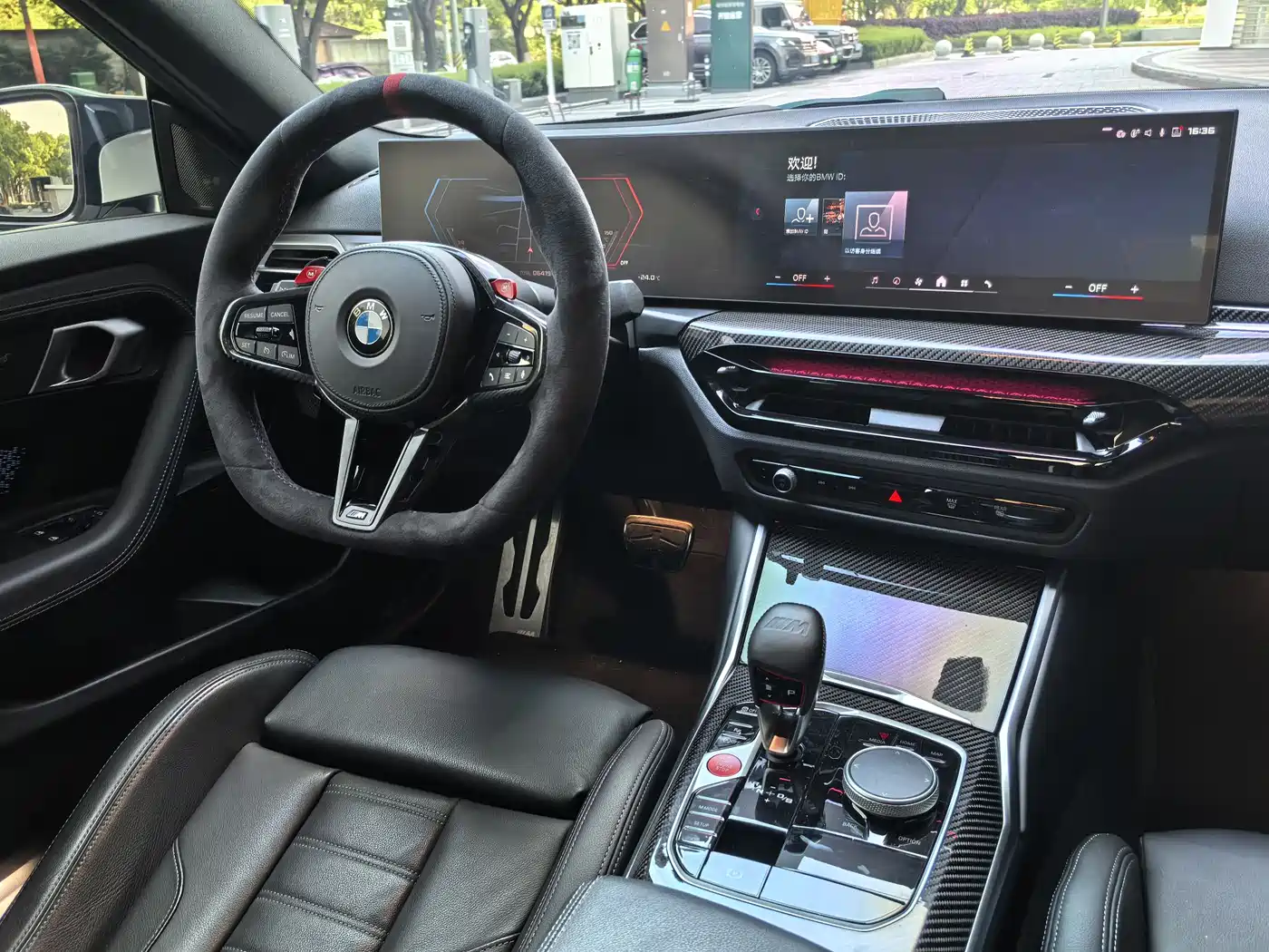 BMW M2 2024 M2 фото 14