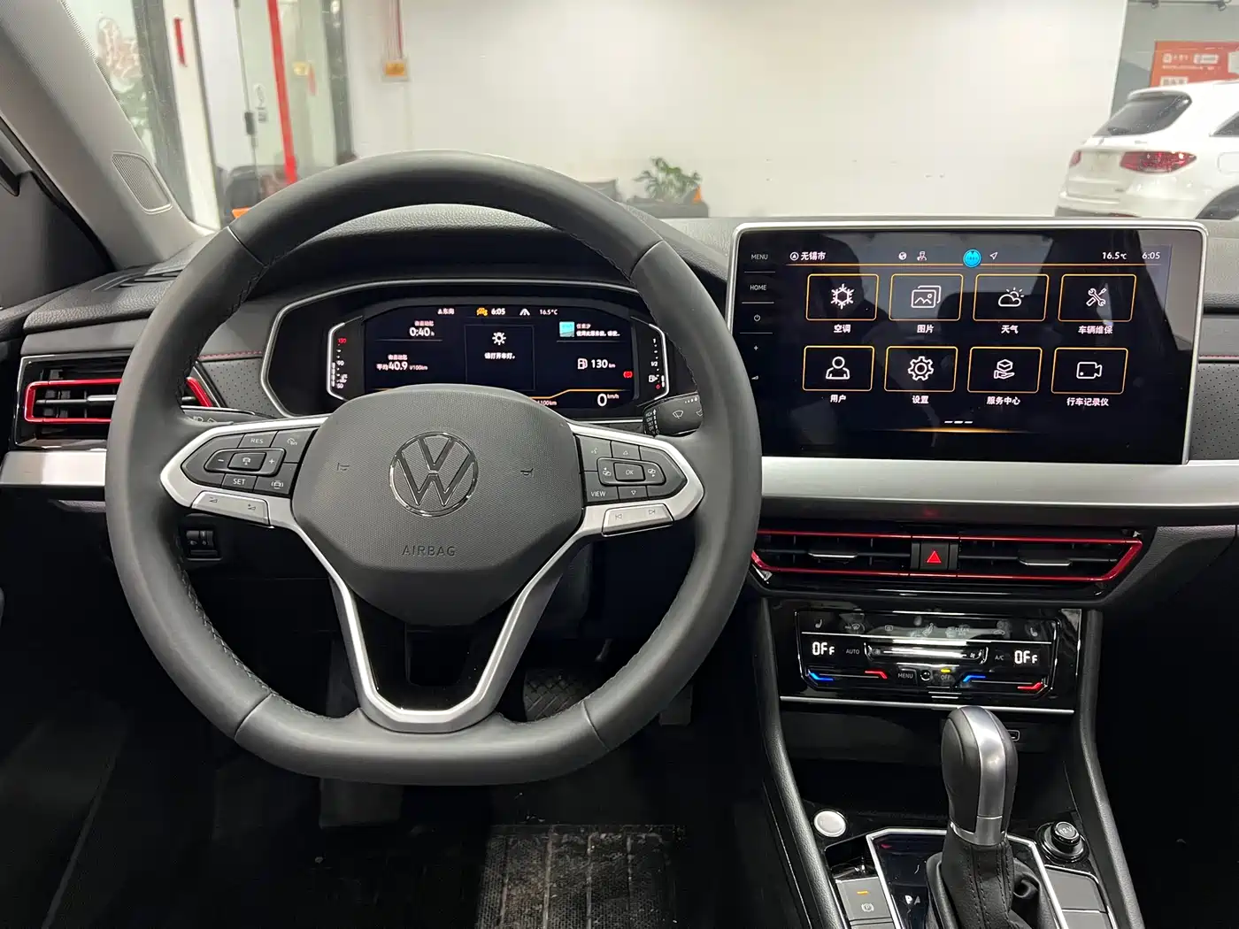 Volkswagen Lavida 2024 Model 300TSI DSG Starlight Leading Edition фото 10