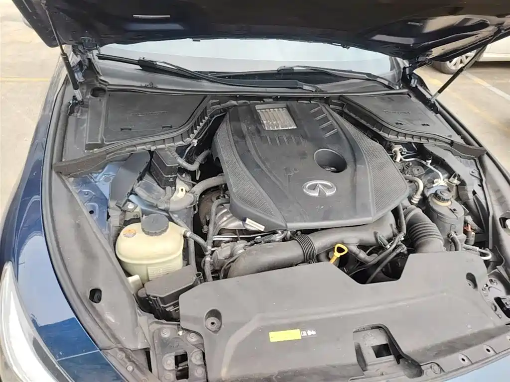Фото 20 - Infiniti Q50L