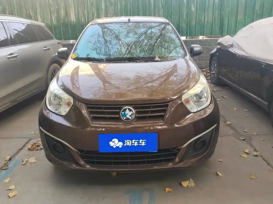 Venucia R30 2014 2014 1.2L Manual Comfort Edition