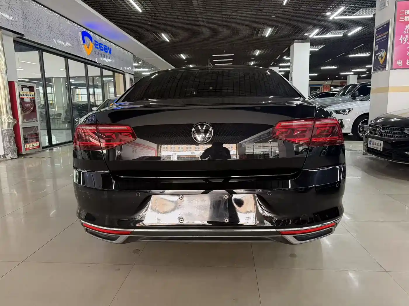 Volkswagen Magotan 2021 330TSI DSG 30th Anniversary Edition фото 8