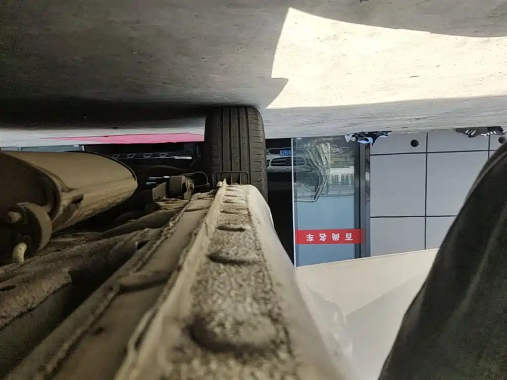 BYD Song 2019 1.5TI Manual Smart Connection Sport фото 19