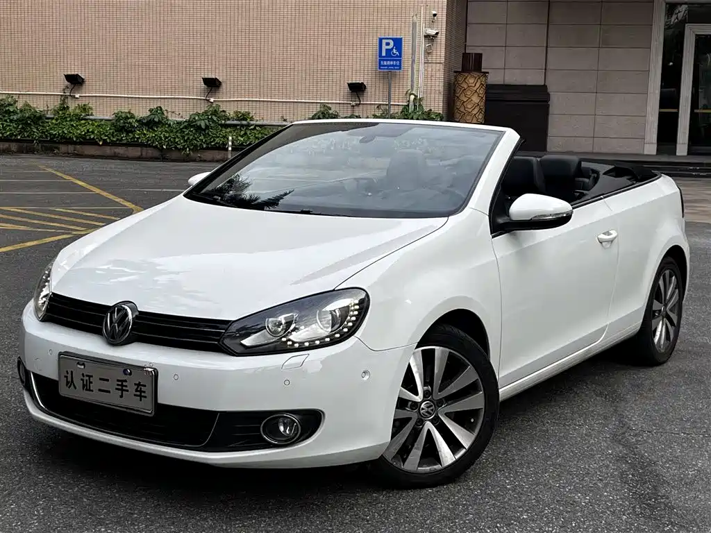 Volkswagen Golf (Import) 2014 2012 1.4TSI Luxury Convertible Edition