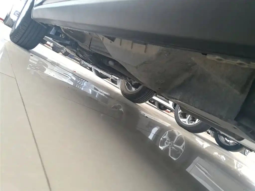 Haval M6 2023 PLUS 1.5T DCT Elite Smart Connect фото 22