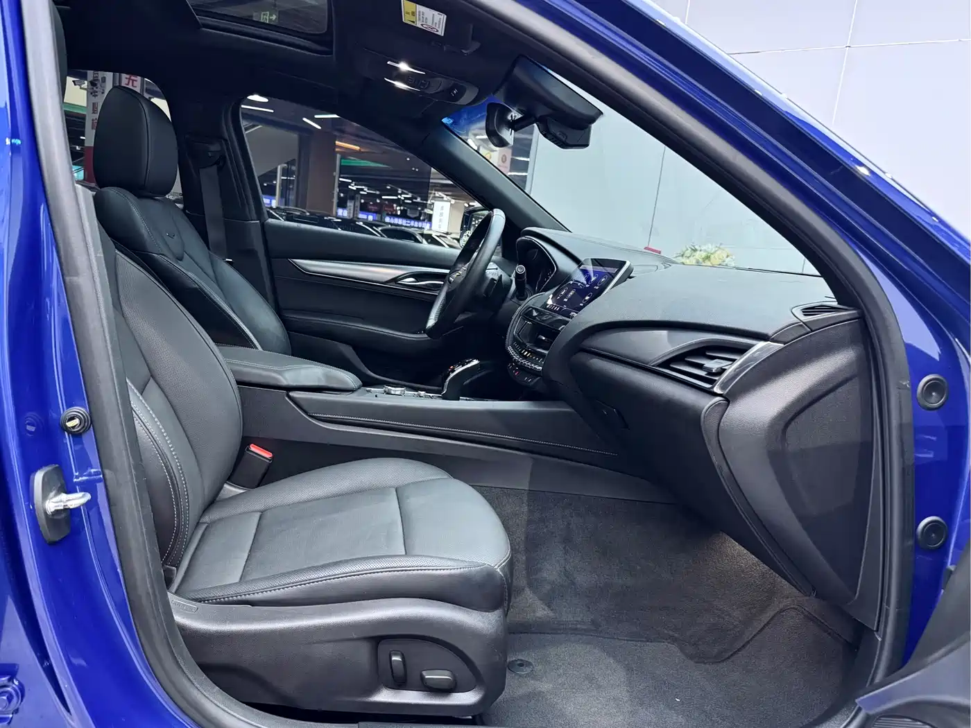 CADILLAC CT5