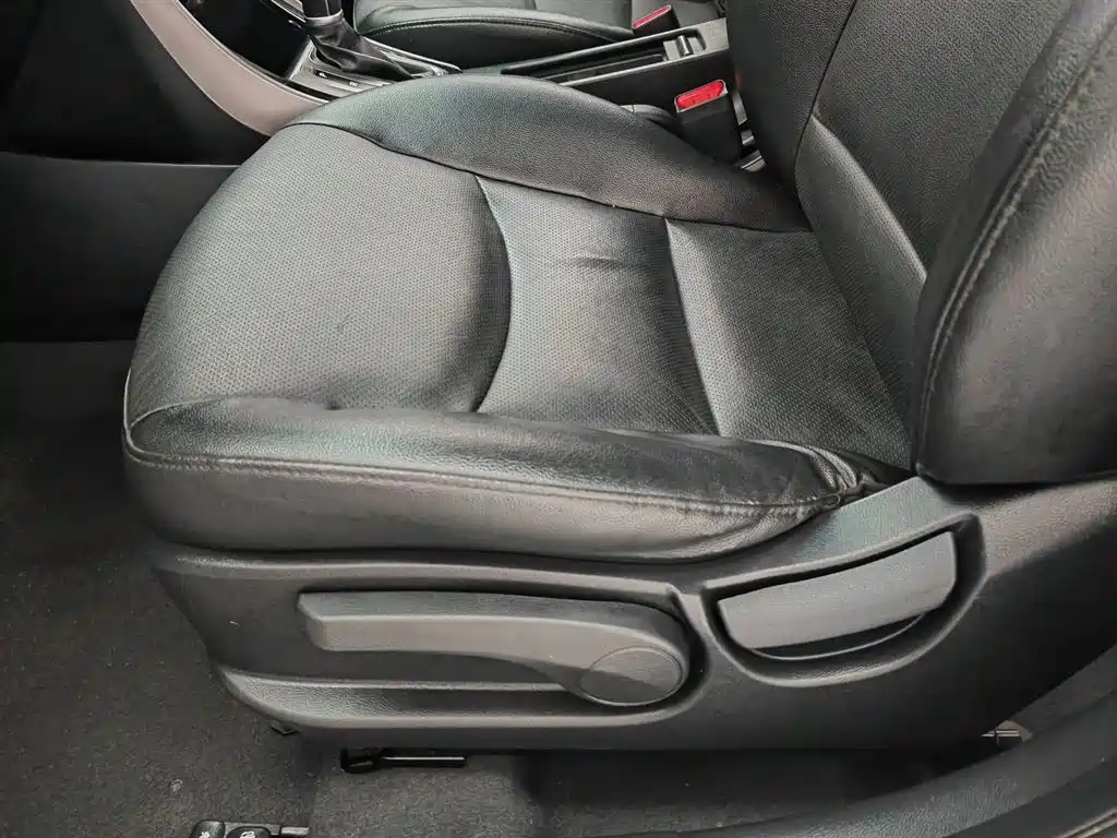 Hyundai Langdong 2015 1.6L Auto Exclusive фото 20