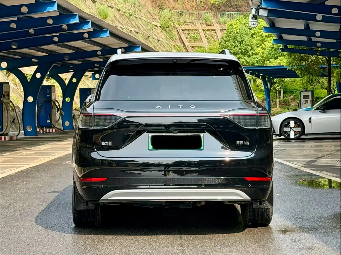AITO Wenjie AITO M9 2024 Range Extender Ultra 52kWh 6-seater фото 5