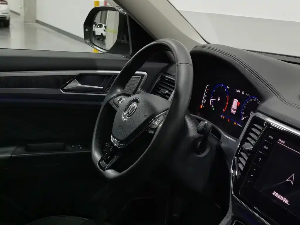 Фото 22 - Volkswagen Teramont