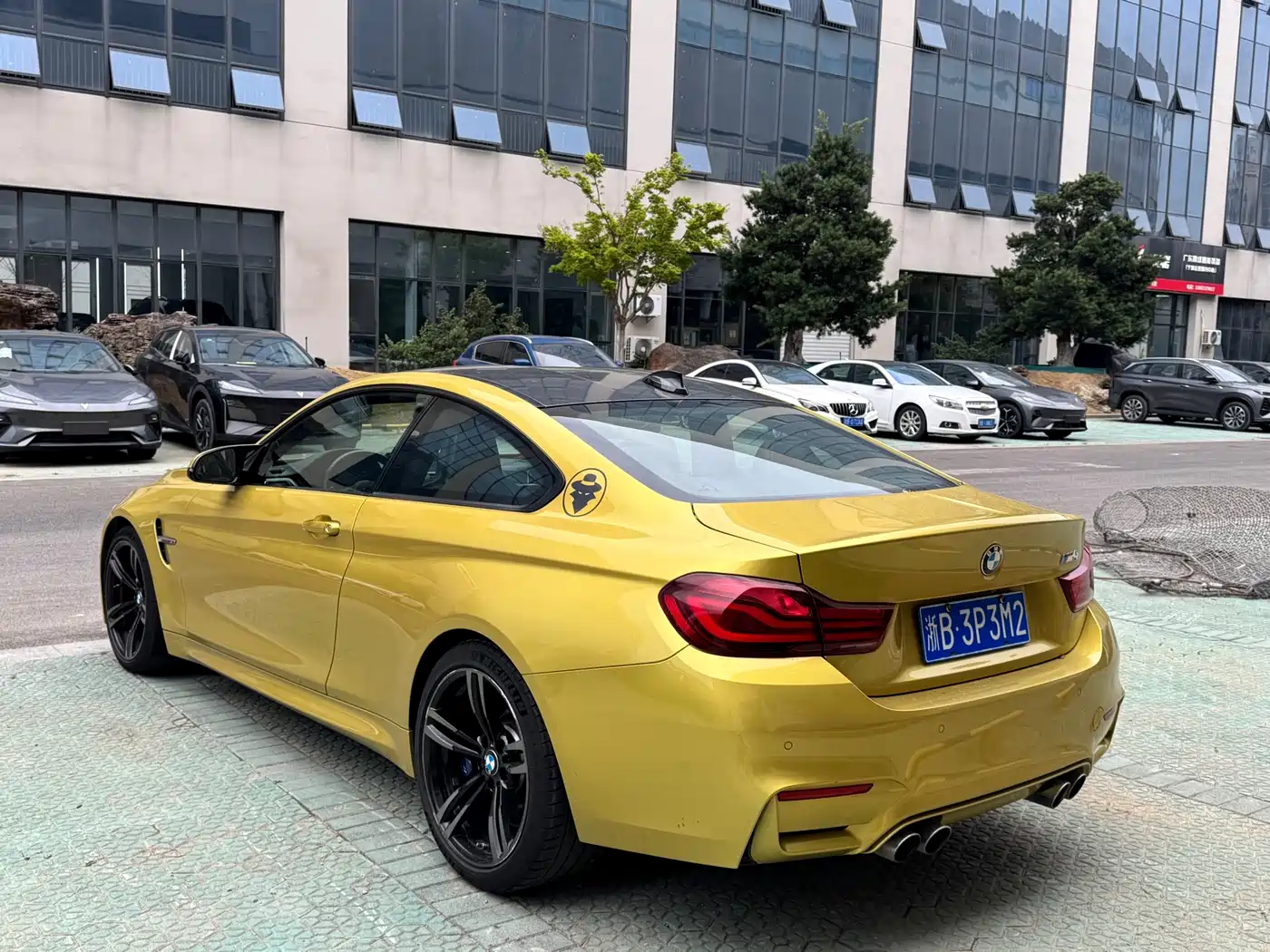 BMW M4 2019 M4 Coupe Shadow Edition фото 8