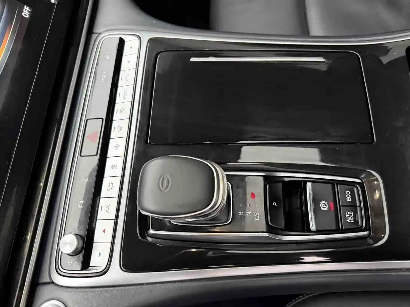 GAC Trumpchi Trumpchi M8 2023 Leading Series 390T Premium Edition фото 22