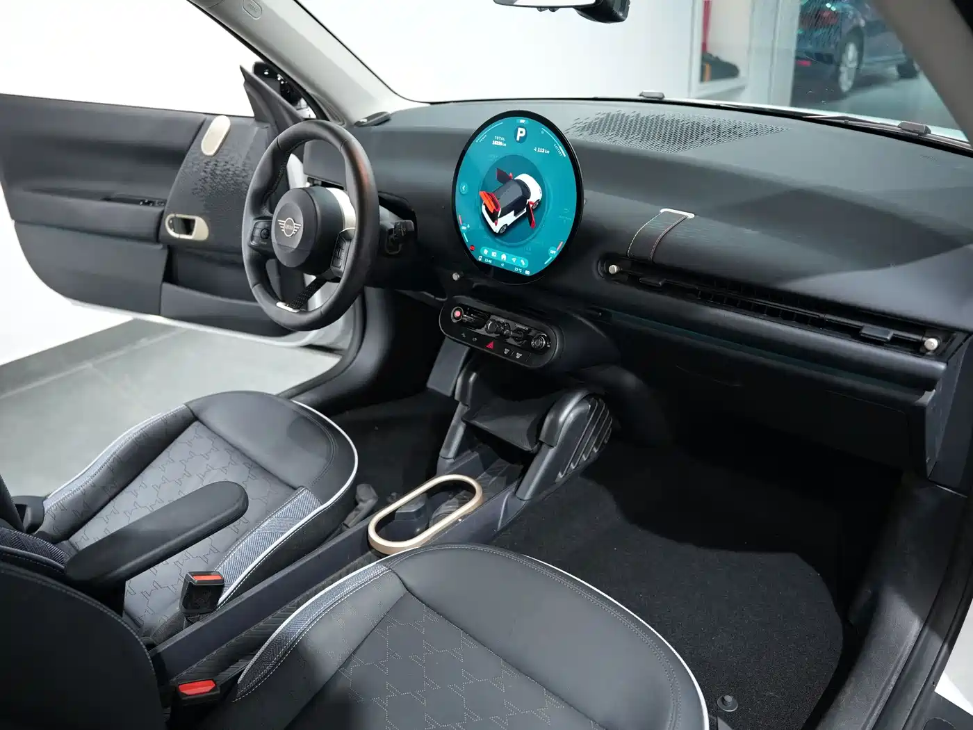 MINI Electric MINI COOPER 2024 2024 456km COOPER E Classic