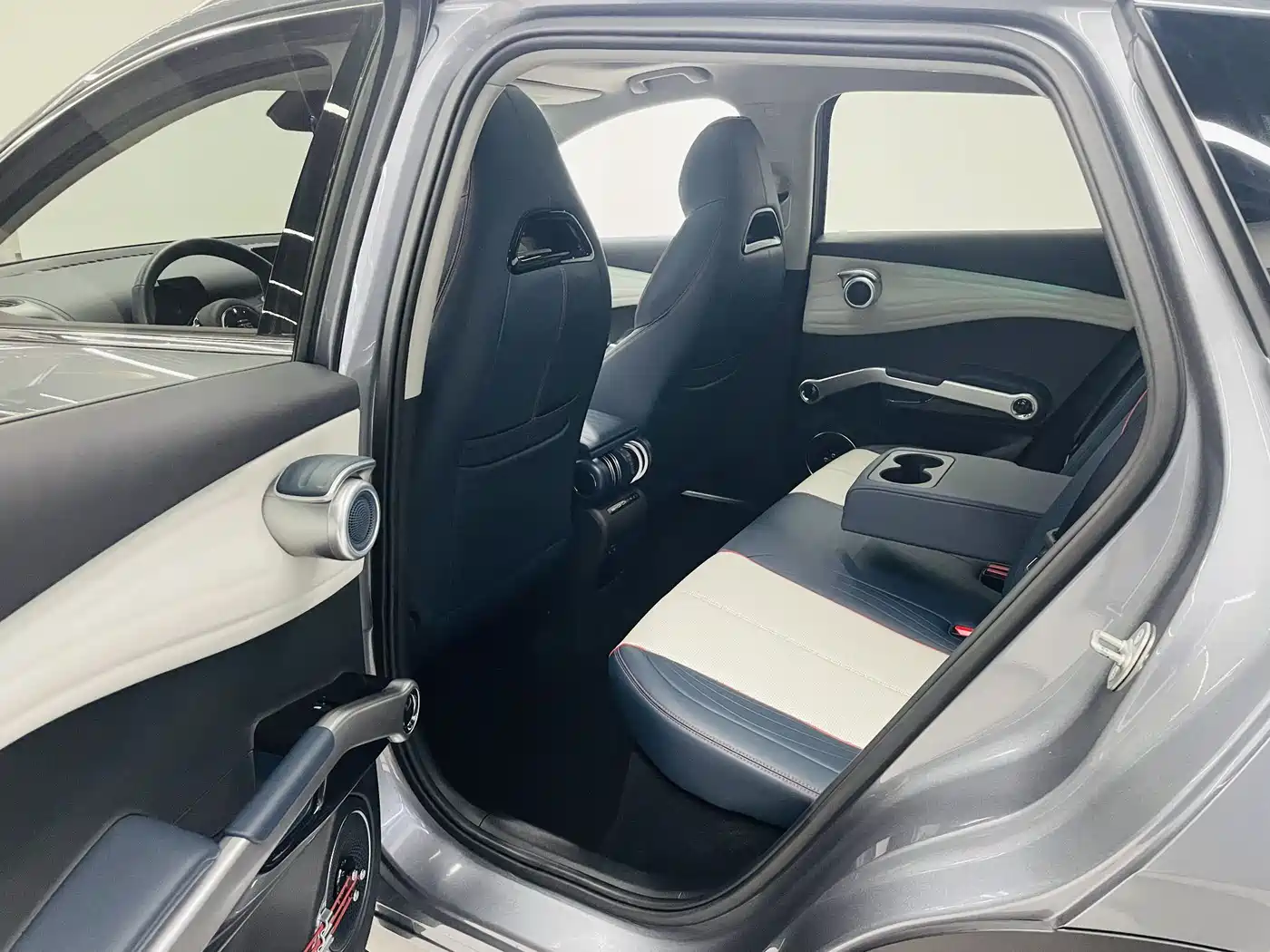 BYD Yuan PLUS 2022 430KM Premium фото 11