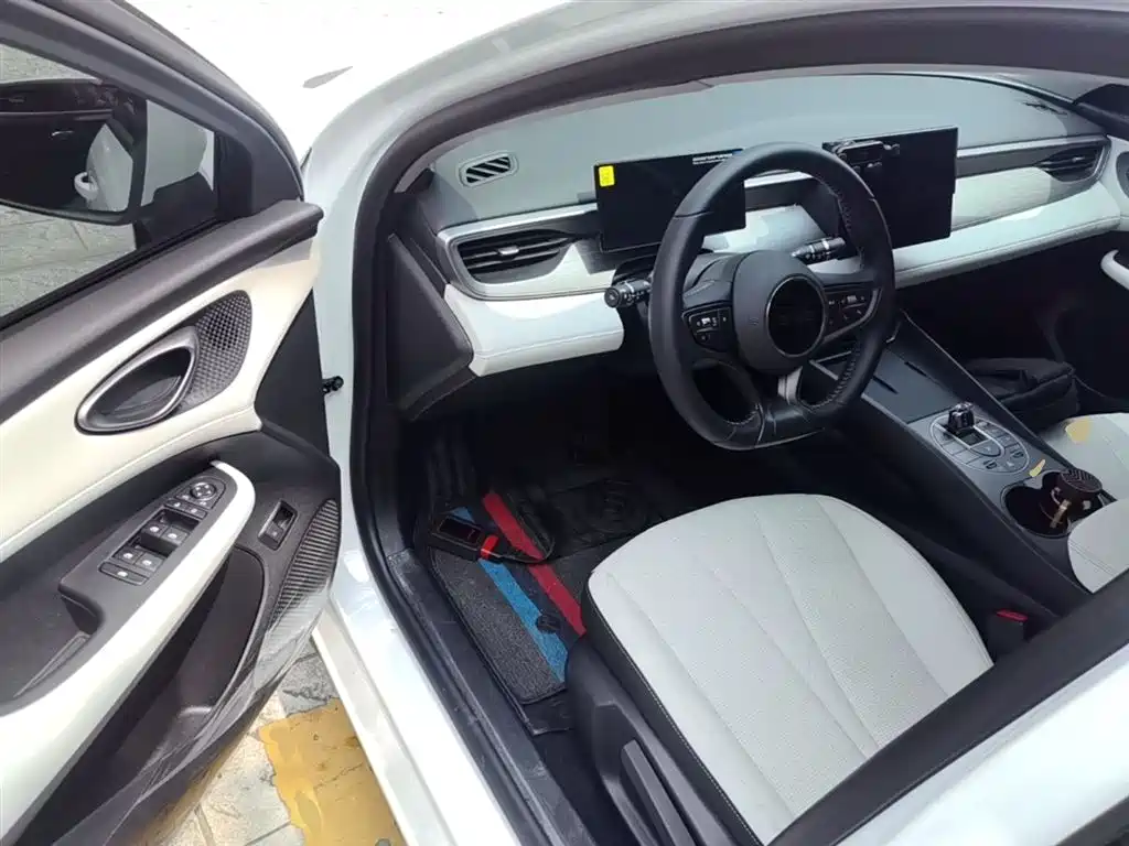 BYD Hai Bao 05 DM-i 2025 DM-i Smart Drive Edition 55KM Luxury фото 16