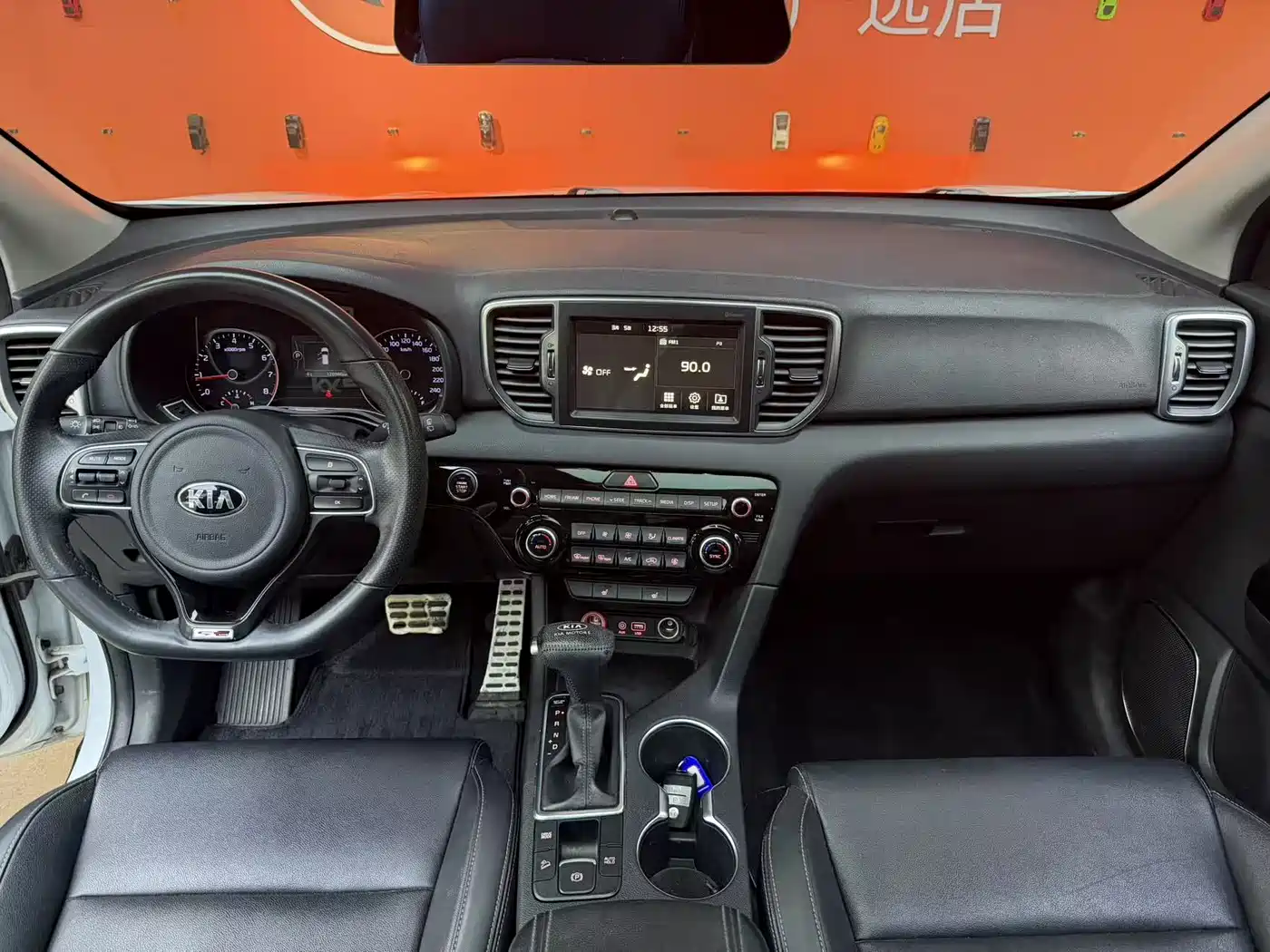 Kia KX5 2017 1.6T Automatic 2WD 15th Anniversary Special DLX фото 7