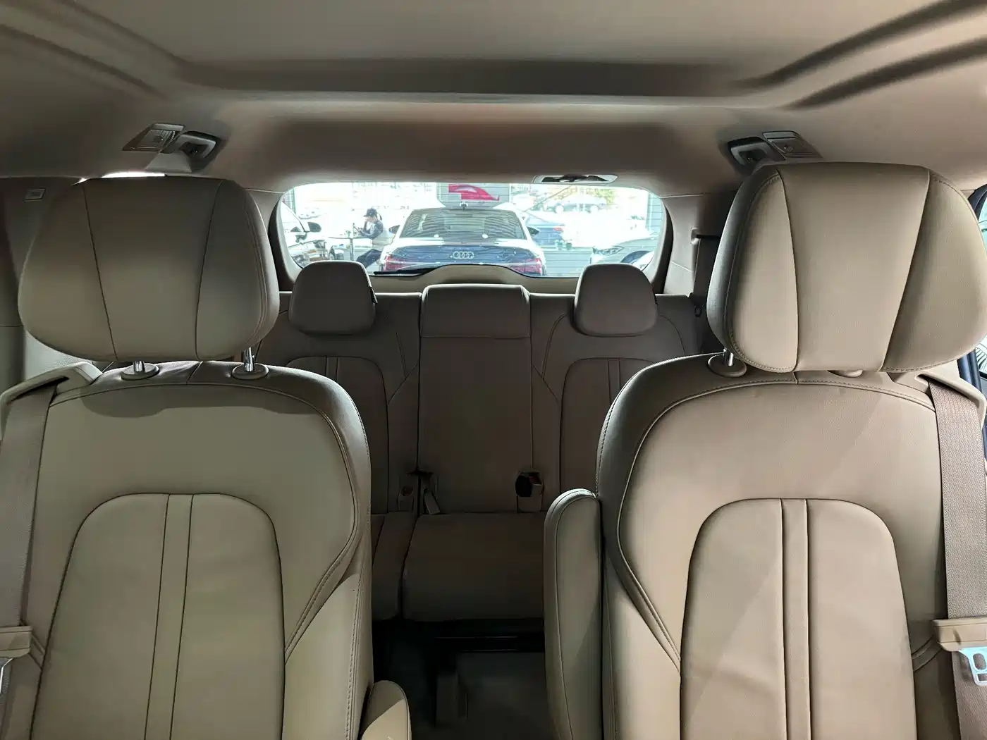 Buick GL8 2021 ES Landlord 653T Premium фото 24